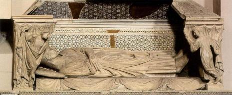 arnolfo-di-cambio-tomb-of-cardinal-de-braye-detail-11