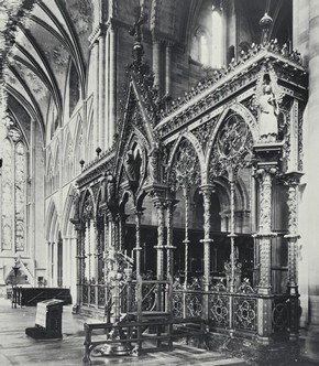 2006AR1160_hereford_screen_cathedral_photo_custom_290x332_06200711